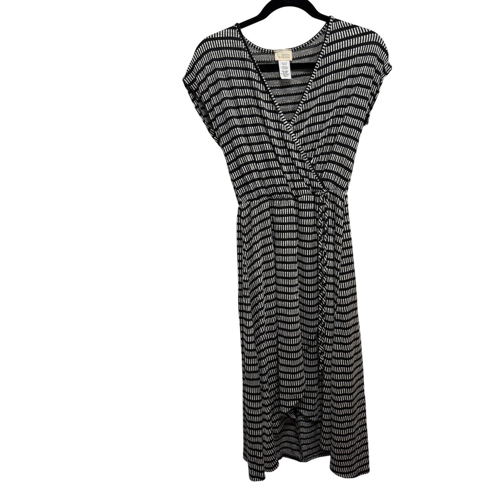 Caution to the Wind Womens S Black White‎ Geometric Wrap Midi Dress Cap Sleeve S